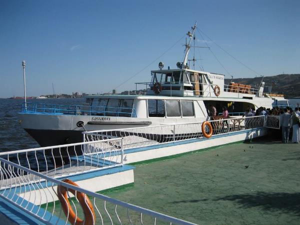 Boat tour in Baku (3)